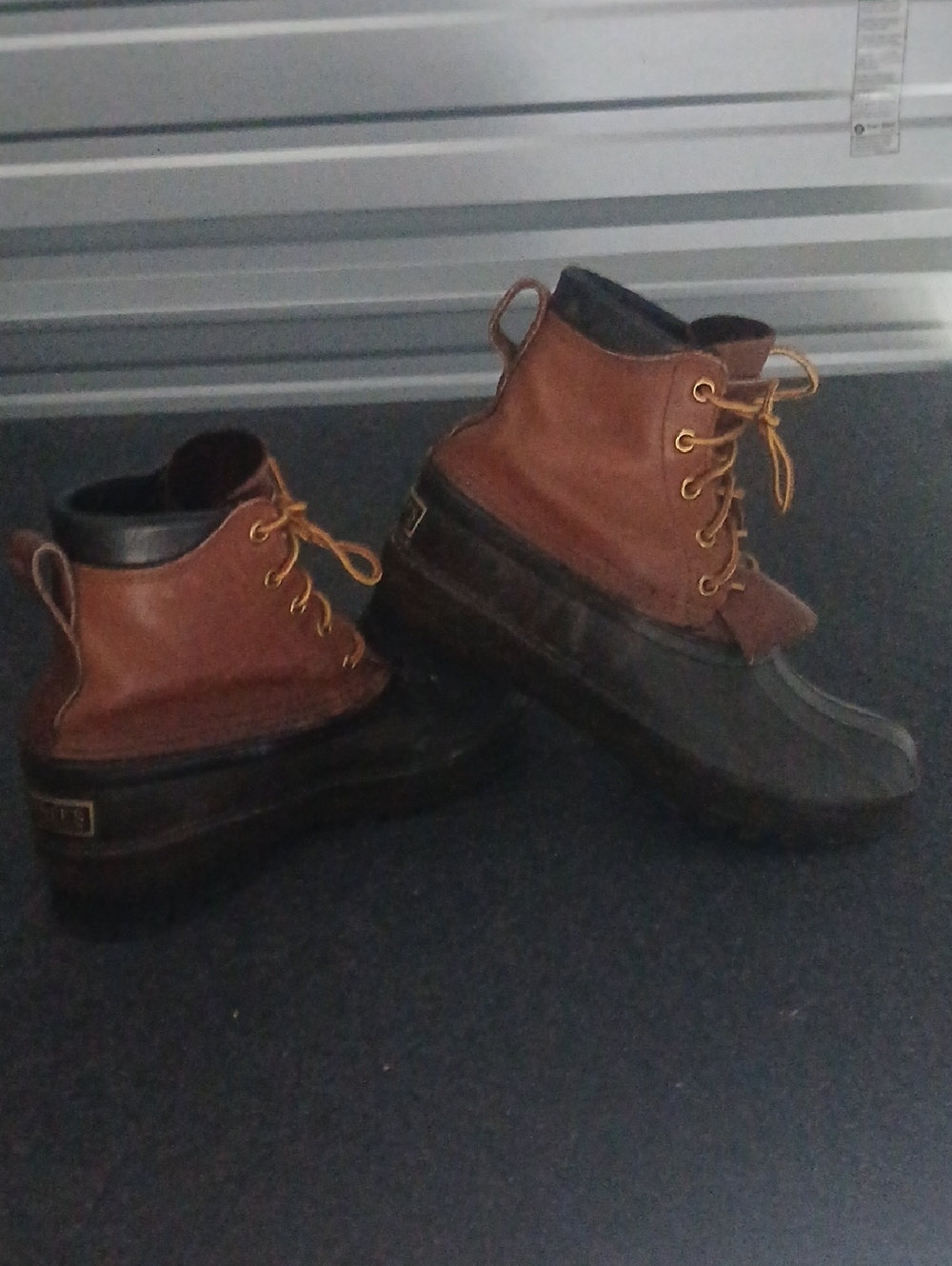 Men's Brown and Black Waterproof Lace-Up Winter Boots